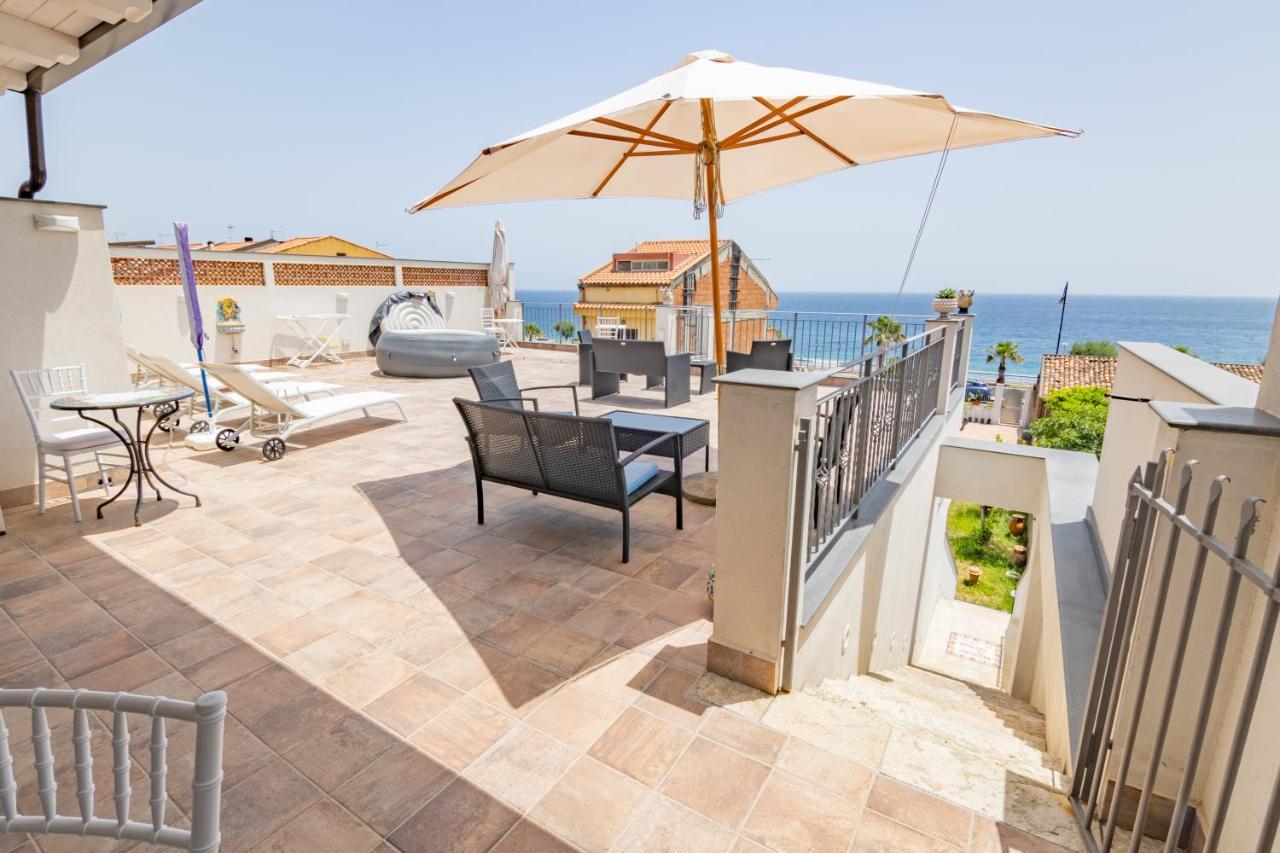 B&B Ottocento Sul Mare Nizza di Sicilia Kültér fotó