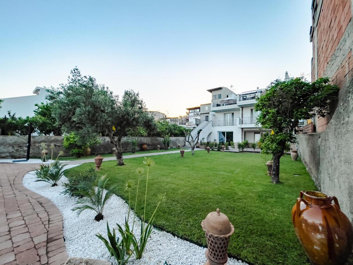 B&B Ottocento Sul Mare Nizza di Sicilia Kültér fotó